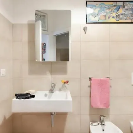 New Apartments In Paris Paříž